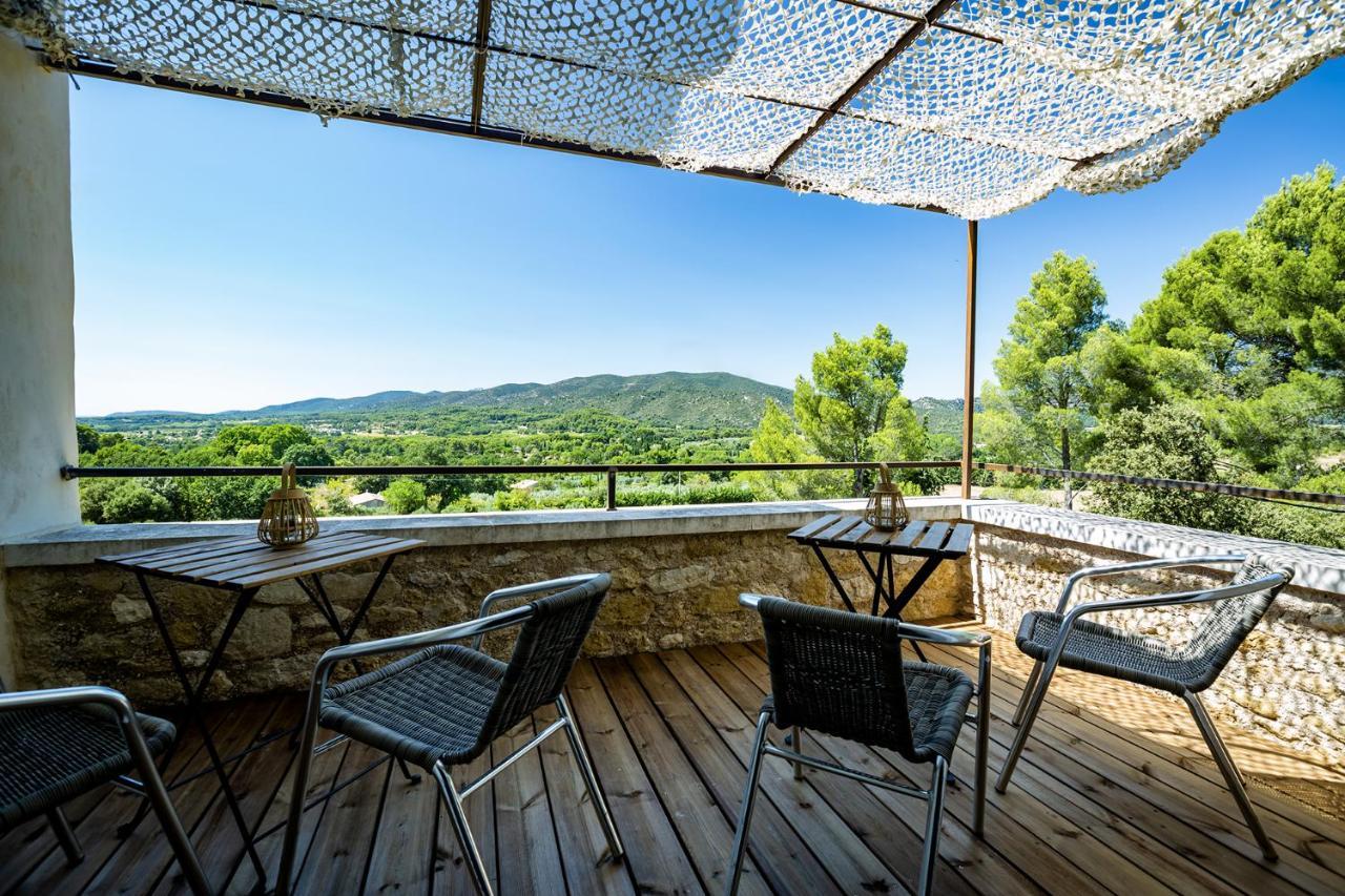 Château les Gardis Lourmarin Exterior foto